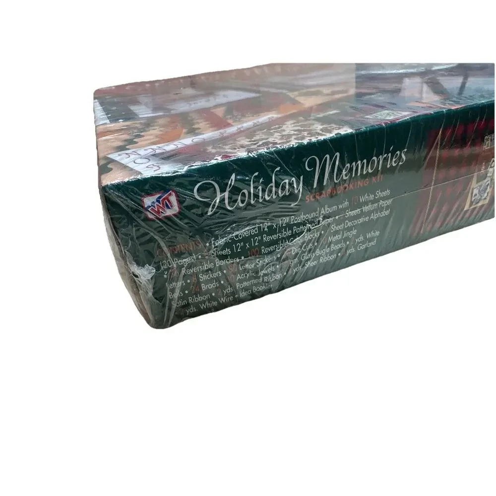 2004 Holiday Memories Scrapbooking Kit Sealed‎ NOS Makes 30 + Pages Christmas
